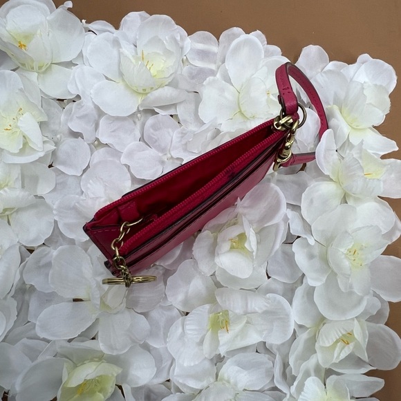 COACH  small Pink wallet - Picture 4 of 10